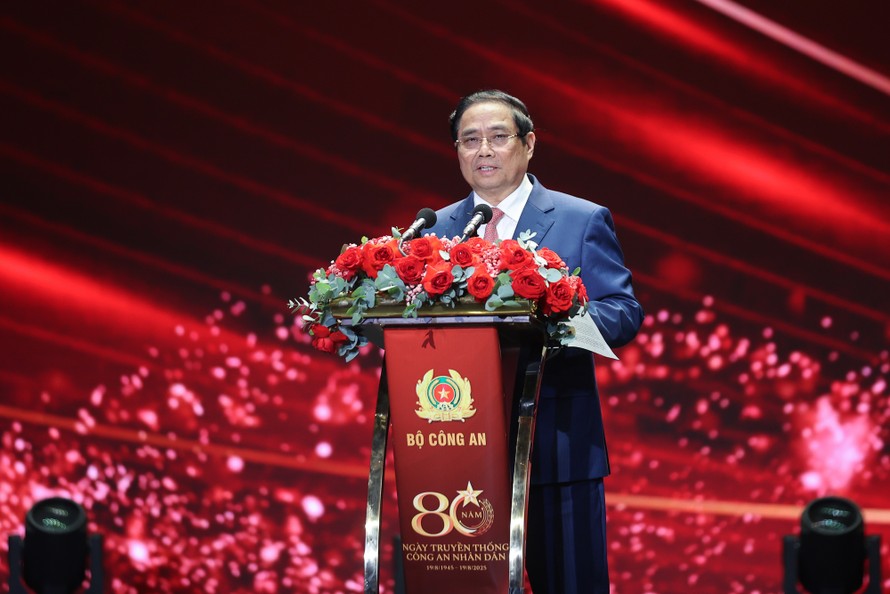 Thủ tướng Phạm Minh Chính phát biểu chỉ đạo tại Đại hội Thi đua "Vì an ninh Tổ quốc" lần thứ IX. Ảnh: VGP/Nhật Bắc