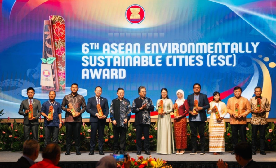 Thành phố Hoa Lư, tỉnh Ninh Bình được vinh danh tại Lễ trao giải ESC lần thứ 6