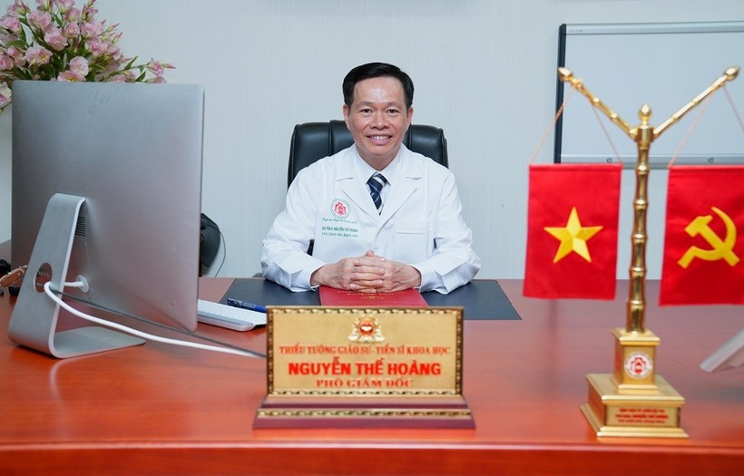 Thiếu tướng, Giáo sư, Tiến sỹ Khoa học, Thầy thuốc Nhân dân Nguyễn Thế Hoàng, nguyên Phó Giám đốc Bệnh viện Trung ương Quân đội 108