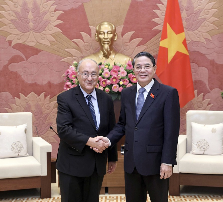 Phó Chủ tịch Quốc hội Nguyễn Đức Hải tiếp Tiến sỹ Kambiz Ghawami, Chủ tịch Tổ chức Hỗ trợ đại học thế giới, Cộng hòa Liên bang Đức (WUS).