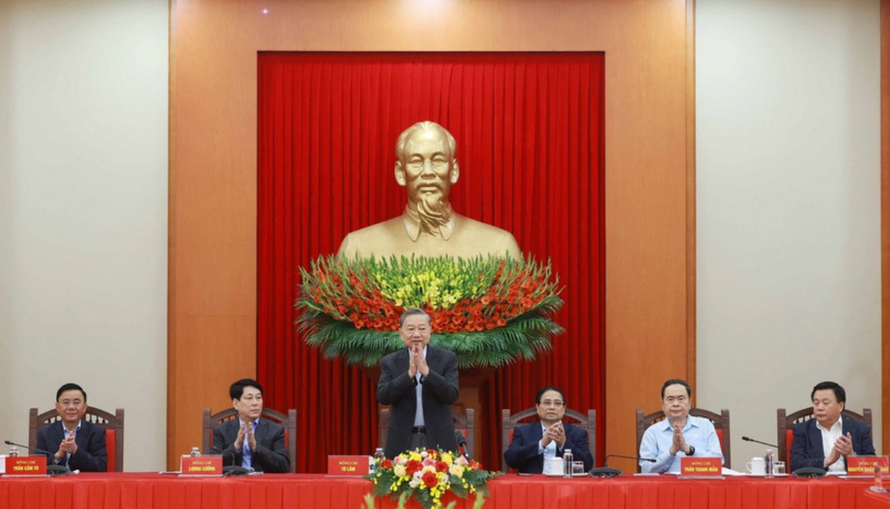 Tổng Bí thư Tô Lâm phát biểu tại phiên họp Tiểu ban Văn kiện Đại hội XIV của Đảng.