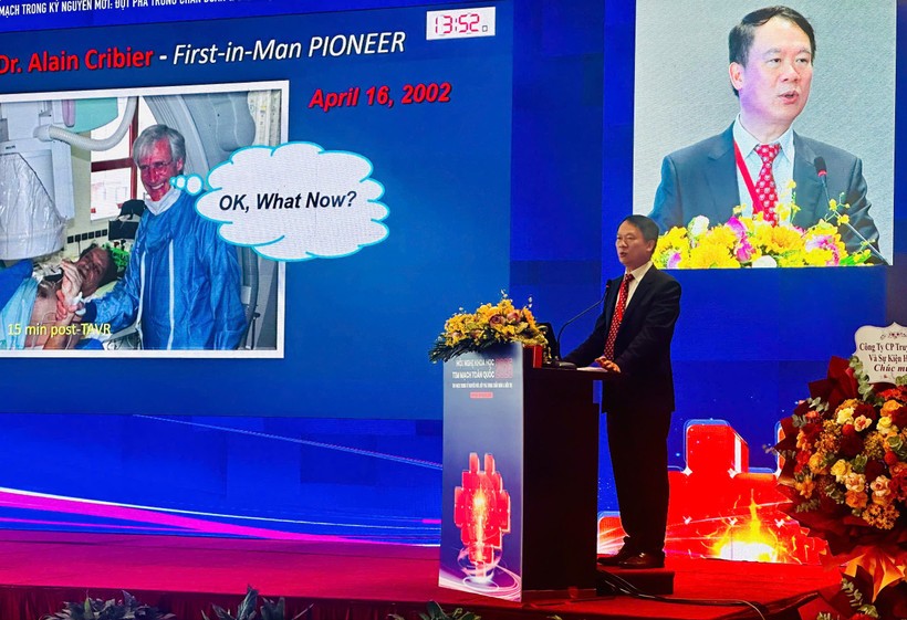 Giáo sư Phạm Mạnh Hùng - Phó Chủ tịch Hội tim mạch học Việt Nam phát biểu