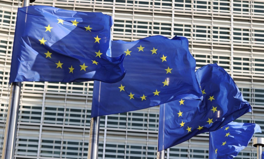 Cờ Liên minh châu Âu (EU).