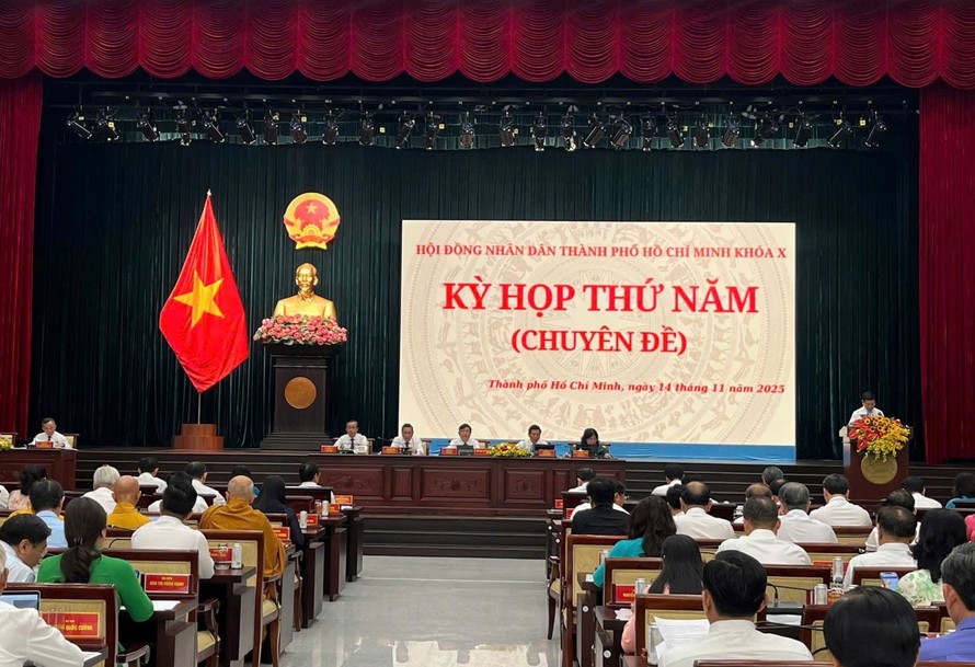 Quang cảnh kỳ họp.