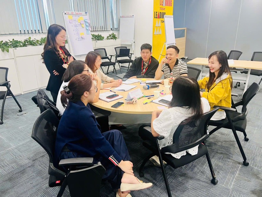 Một khóa đào tạo trong nội bộ tại Tập đoàn ROX