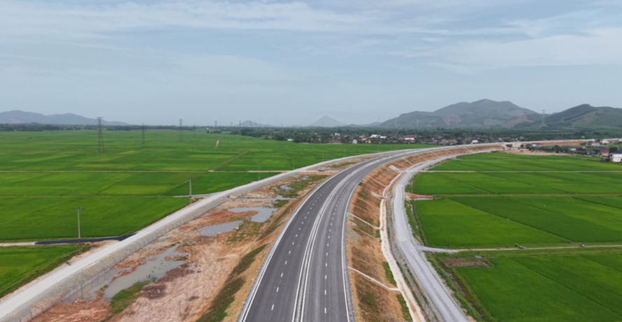 Sẽ thông xe toàn tuyến cao tốc Bắc-Nam từ Cao Bằng tới Cà Mau trong năm 2025. 