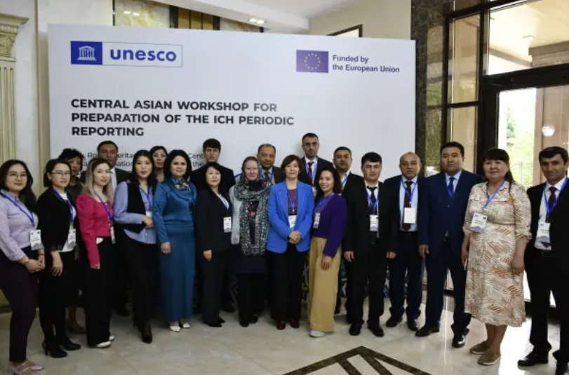 Trung Á tập huấn về báo cáo Di sản văn hóa phi vật thể. Ảnh: UNESCO