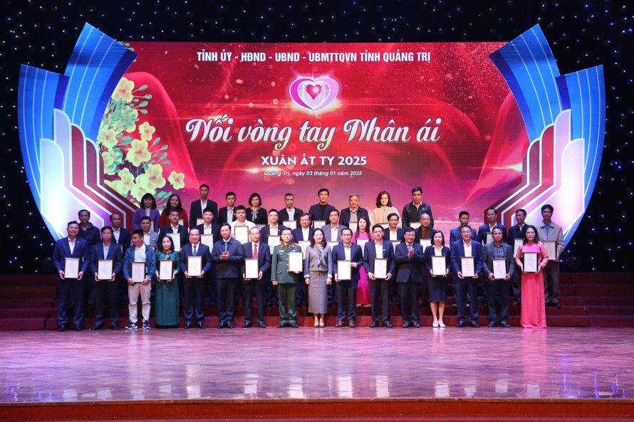 Chương trình “Nối vòng tay nhân ái”- Xuân Ất Tỵ 2025 tỉnh Quảng Trị nhận được sự ủng hộ của đông đảo các tổ chức và cá nhân.