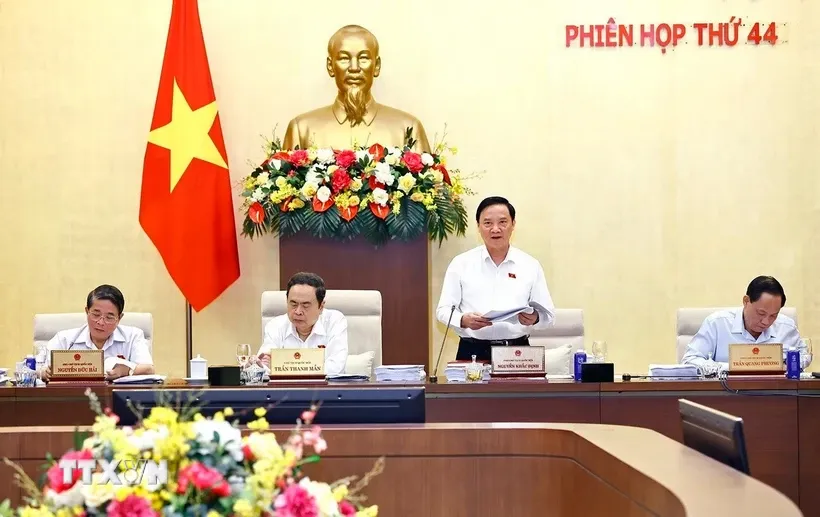 Phó Chủ tịch Quốc hội Nguyễn Khắc Định phát biểu. Ảnh: Doãn Tấn/TTXVN