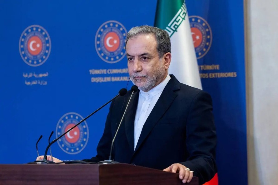 Ngoại trưởng Iran Abbas Araghchi. Ảnh: Middleeast Monitor