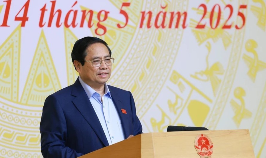 Thủ tướng Phạm Minh Chính chủ trì cuộc họp về công tác chống buôn lậu, gian lận thương mại, hàng giả. Ảnh: Dương Giang