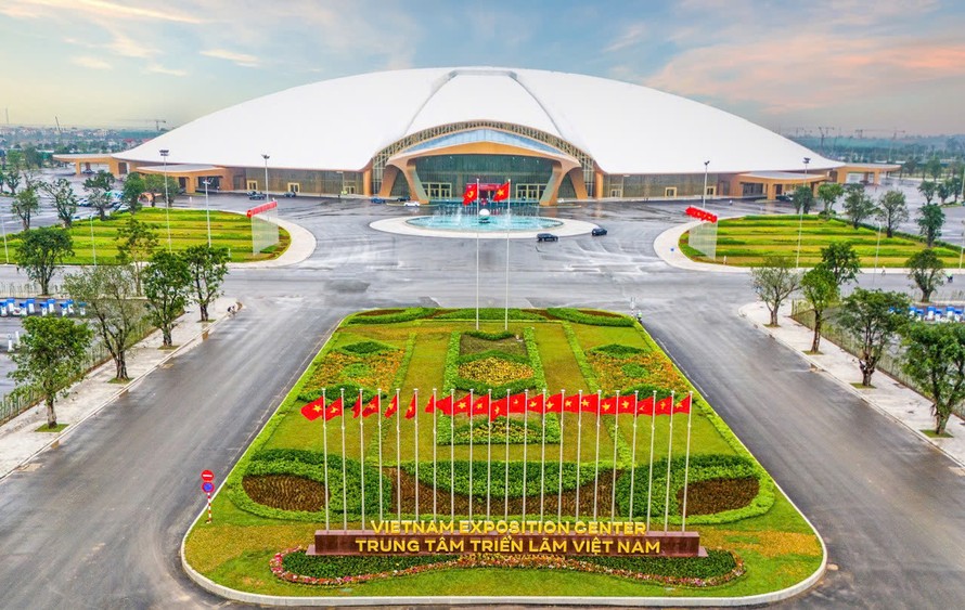 Vingroup một lần nữa tạo nên kỳ tích khi bàn giao Trung tâm Triển lãm Việt Nam chỉ sau chưa đầy 10 tháng.