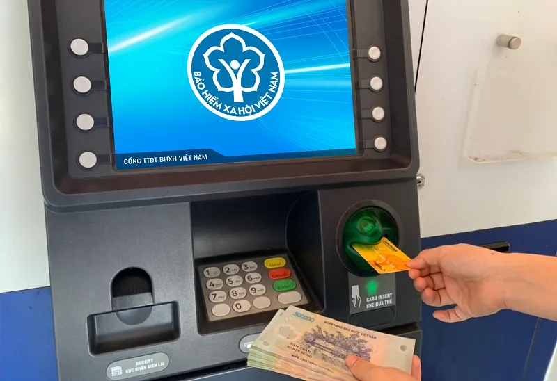 Công tác chi trả lương hưu, trợ cấp Bảo hiểm xã hội kỳ tháng Bảy cho hơn 3,3 triệu người hưởng trên toàn quốc sẽ được triển khai đầy đủ và kịp thời theo đúng quy định. 