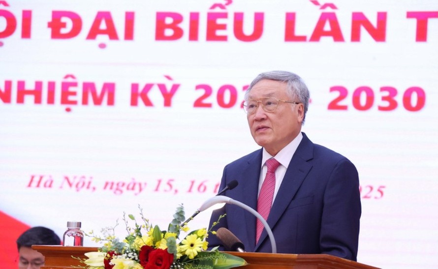 Đồng chí Nguyễn Hòa Bình phát biểu chỉ đạo Đại hội. Ảnh: Văn Điệp