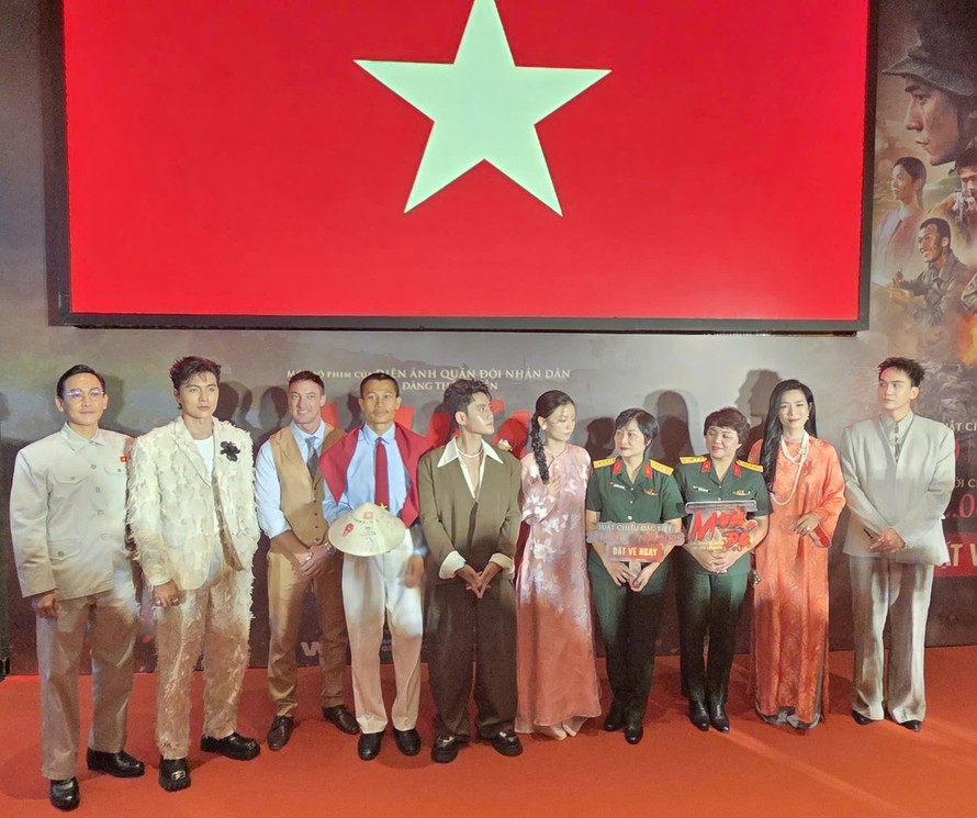 Mưa đỏ sẽ chính thức công chiếu từ ngày 22/8 - Ảnh: Minh Khang