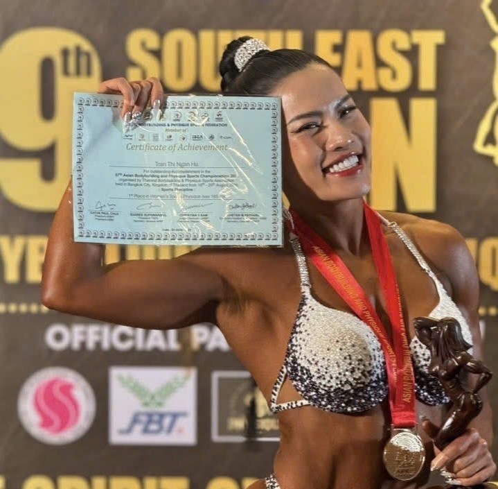 Nhà vô địch Trần Thị Ngân Hà tại Giải Vô địch Thể hình & Fitness châu Á 2025