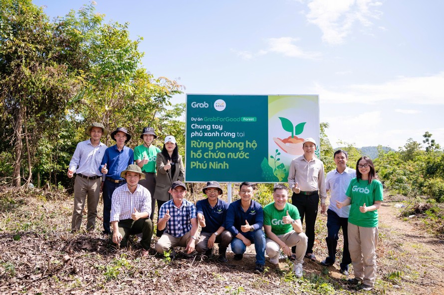 Lễ khởi động dự án trồng 20.000 cây xanh tại rừng phòng hộ hồ chứa nước Phú Ninh