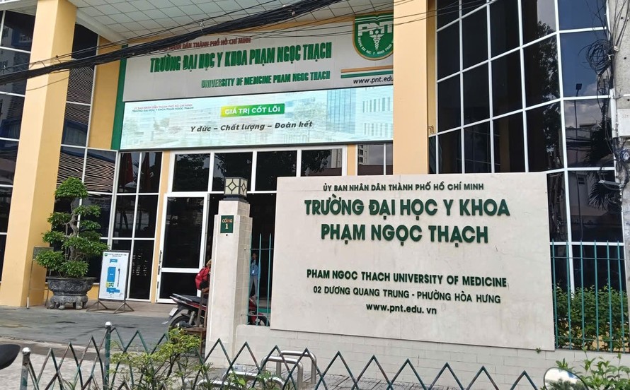 Trường Đại học Y khoa Phạm Ngọc Thạch. 