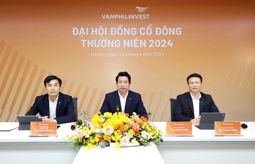 Các thành viên HĐQT Văn Phú - Invest.