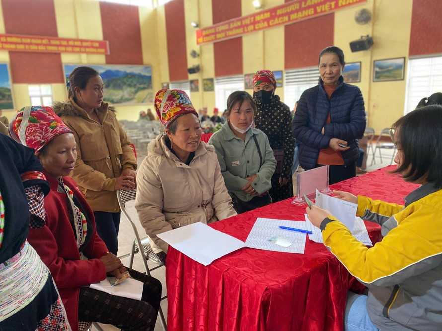 Lào Cai: Tạo sinh kế hỗ trợ phụ nữ nghèo bị ảnh hưởng bởi bão Yagi 