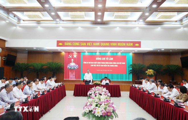 Tổng Bí thư Tô Lâm chủ trì làm việc với Ủy ban Kiểm tra Trung ương. Ảnh: Thống Nhất/TTXVN.