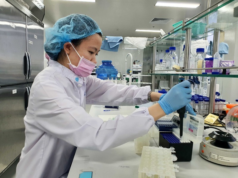 Làm chủ công nghệ sản xuất 15 loại vaccine cho tiêm chủng vào năm 2030