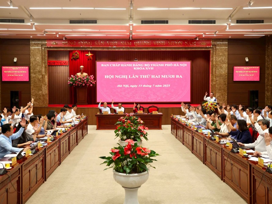 Hà Nội thống nhất cao phương hướng công tác nhân sự Đại hội đảng bộ lần thứ XVIII