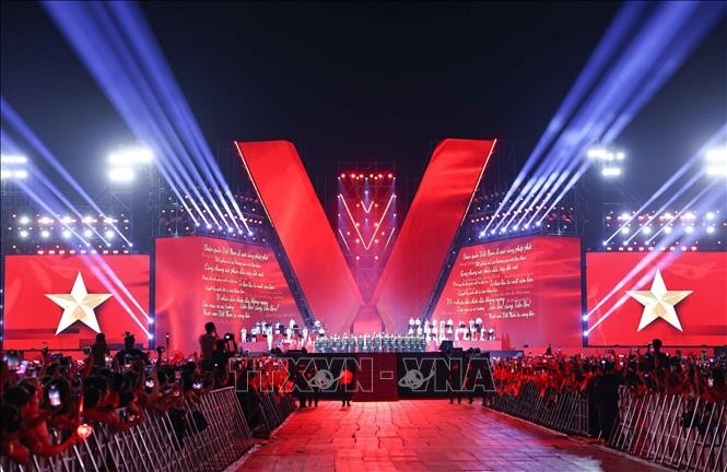 "Tổ quốc trong tim" - Bản giao hưởng của lòng yêu nước 