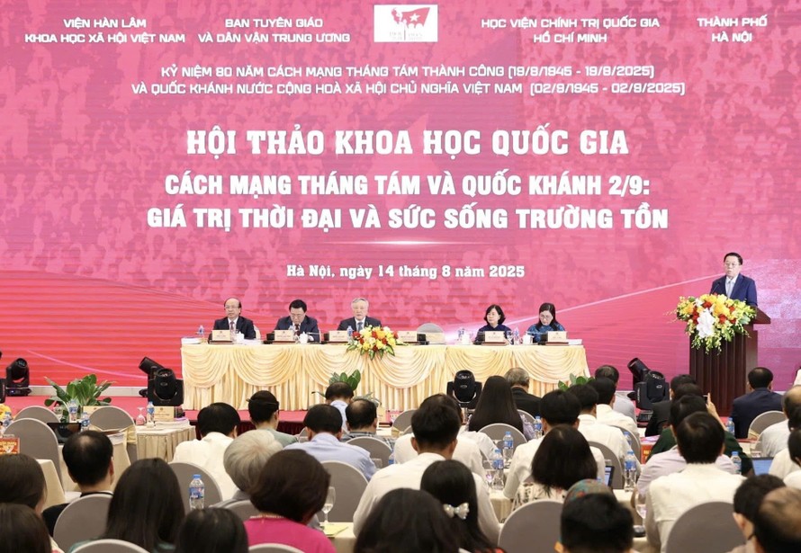 Toàn cảnh hội thảo.