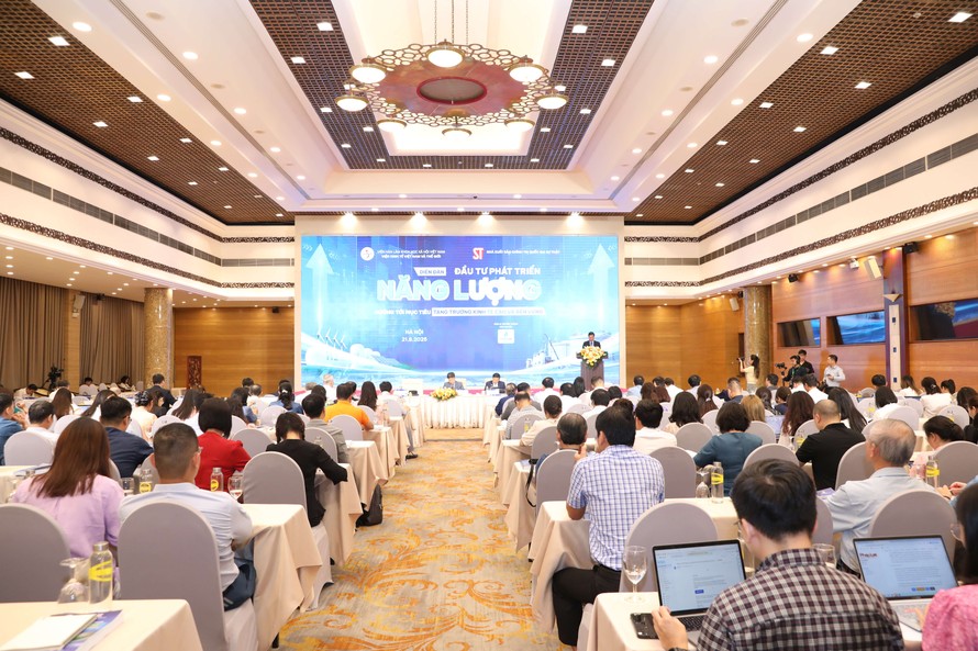 Toàn cảnh Diễn đàn.