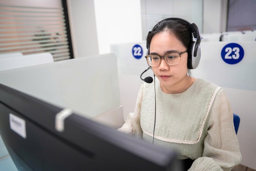 Thí sinh dự thi chứng chỉ ngoại ngữ. Ảnh: IIG.