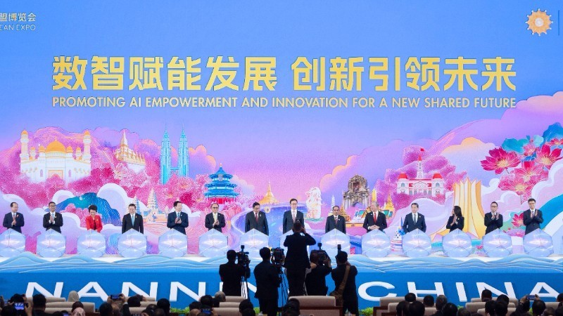 Phó Thủ tướng Mai Văn Chính dự Hội nghị CAEXPO lần thứ 22 tại Trung Quốc