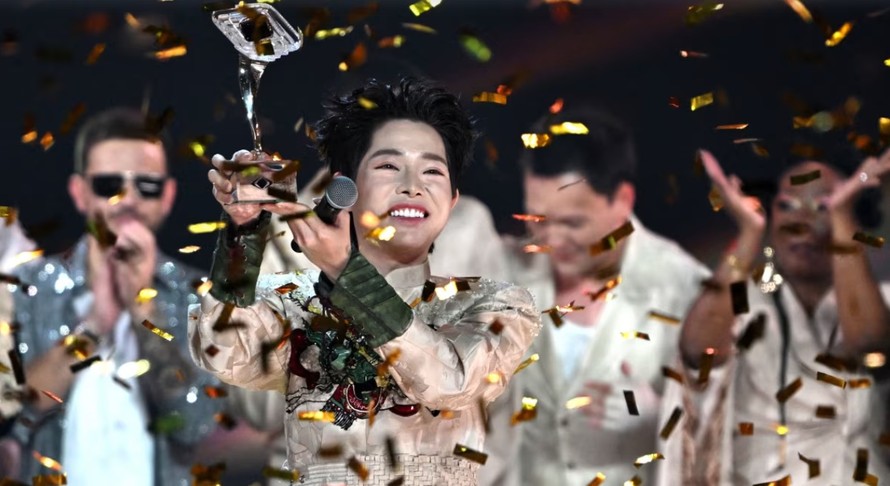 Ca sĩ Đức Phúc xuất sắc giành quán quân cuộc thi âm nhạc quốc tế Intervision 2025