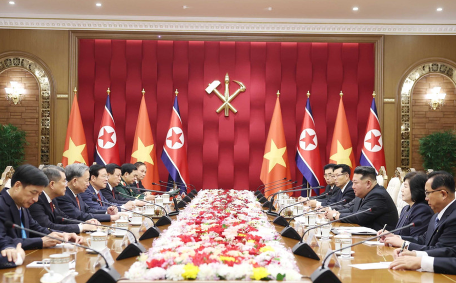Tổng Bí thư Tô Lâm hội đàm với Tổng Bí thư, Chủ tịch Quốc vụ CHDCND Triều Tiên Kim Jong Un