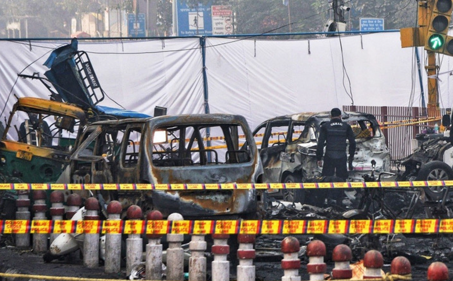 Hiện trường vụ nổ gần Pháo đài Đỏ ở New Delhi, Ấn Độ, ngày 10/11.