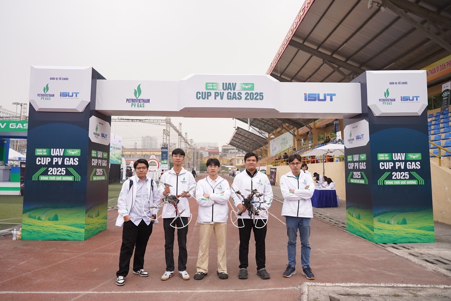 28 đội thi xuất sắc từ các trường Đại học, Học viện trên toàn quốc cùng tham gia tranh tài.