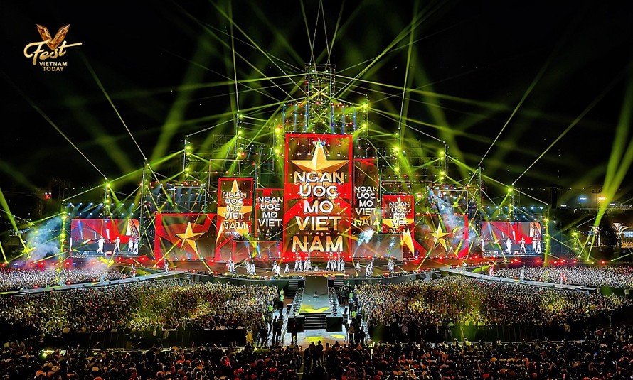 Đại nhạc hội "V Fest-Vietnam Today". 