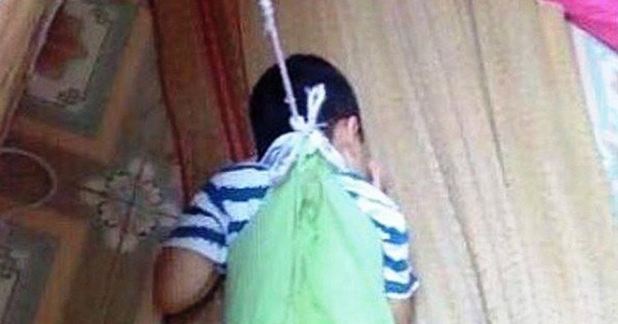  Nam Định: Phòng giáo dục lên tiếng vụ bé trai 4 tuổi bị cô giáo buộc dây vào người