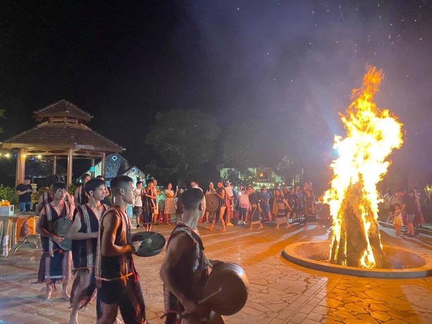 Cộng đồng nhà đầu tư khởi nghiệp “hiến kế” phát triển du lịch Măng Đen