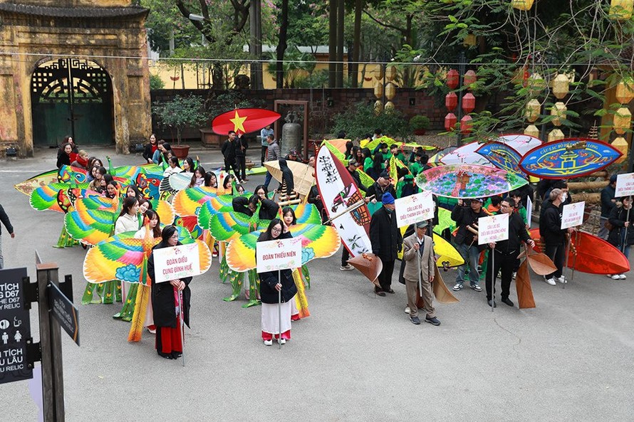 Tái hiện nghi thức rước diều cổ tại Hoàng thành Thăng Long