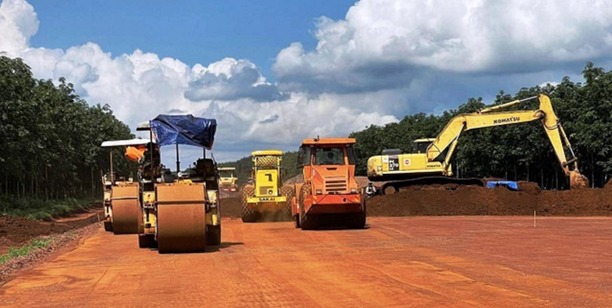 Thủ tướng chỉ đạo gỡ khó về định mức, đơn giá, vật liệu xây dựng công trình giao thông. (Ảnh minh họa)