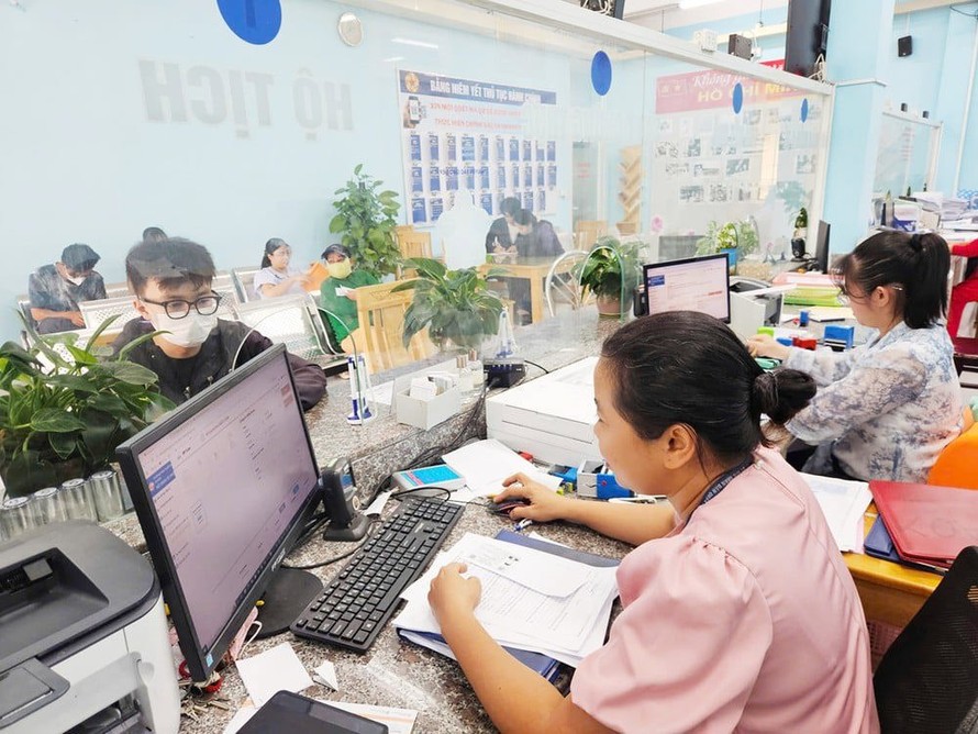 Hoàn thiện tổ chức bộ máy của hệ thống chính trị