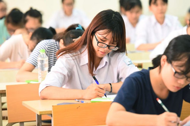 Sinh viên sẽ học một số môn hoàn toàn bằng ngoại ngữ