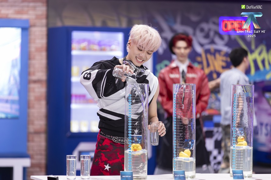 Tập 6 Anh Trai “Say Hi” 2025: Live Stage 3 với concept “Reply 2000s” - 30 Anh Trai được quay về tuổi thơ cùng những trò chơi quen thuộc 