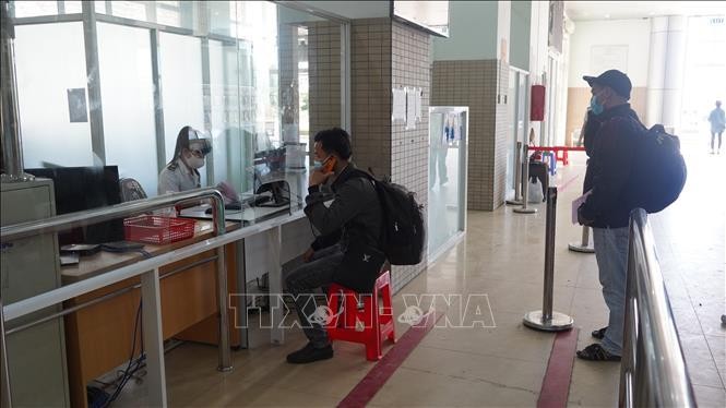 Phòng dịch xâm nhập tại các cửa khẩu. Ảnh: TTXVN.