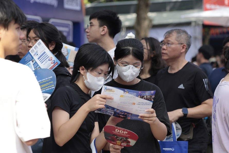 Tuyển sinh đại học 2025: Bộ GD&ĐT phản hồi liên quan đến một số sai sót, sự cố