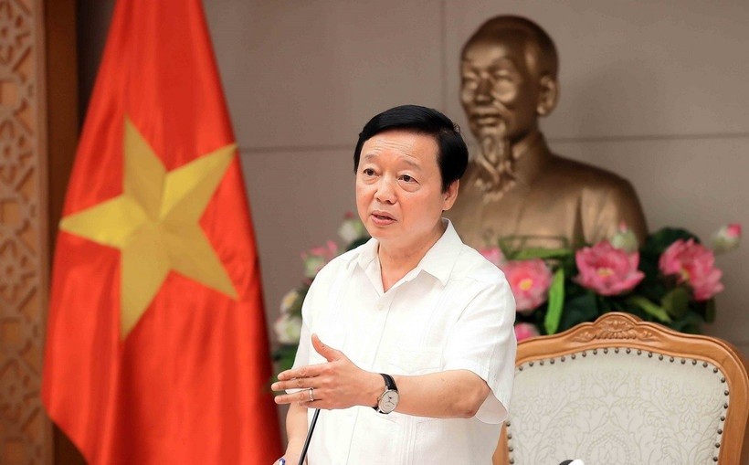 Phó Thủ tướng Trần Hồng Hà phát biểu chỉ đạo tại cuộc họp. 