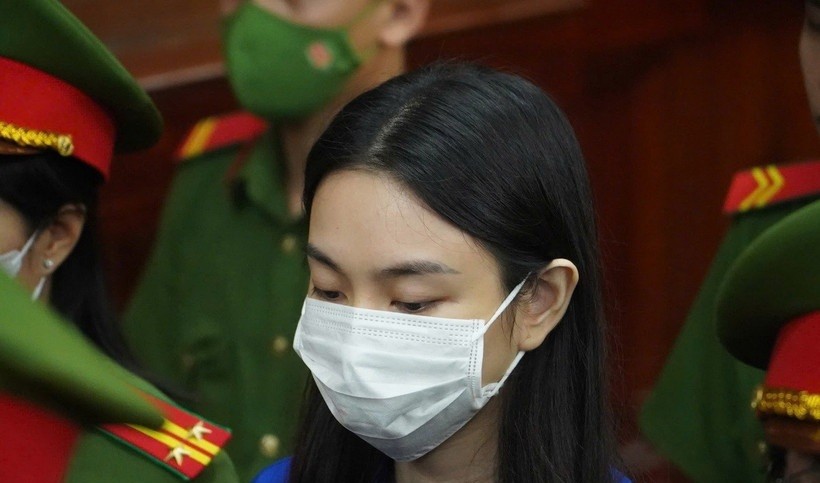 Bị cáo Nguyễn Thúc Thùy Tiên tại phiên tòa. 