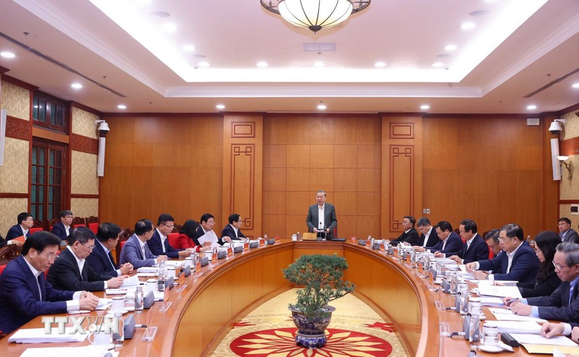 Tổng Bí thư Tô Lâm chủ trì buổi làm việc với Thường trực các Tiểu ban Đại hội XIV của Đảng. 