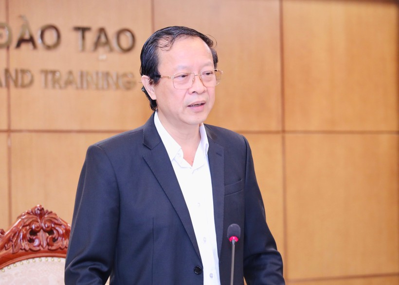 Thứ trưởng Thường trực Phạm Ngọc Thưởng phát biểu tại hội nghị.